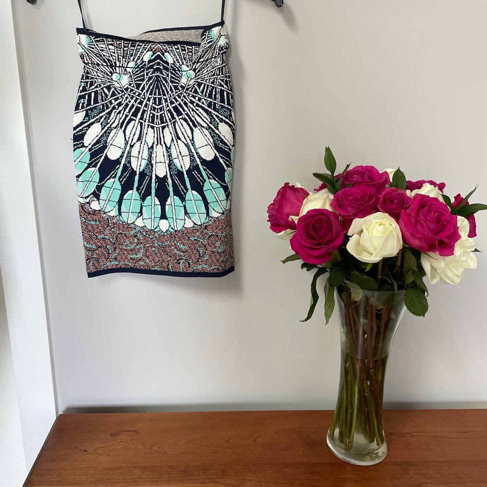 BCBG body con skirt.